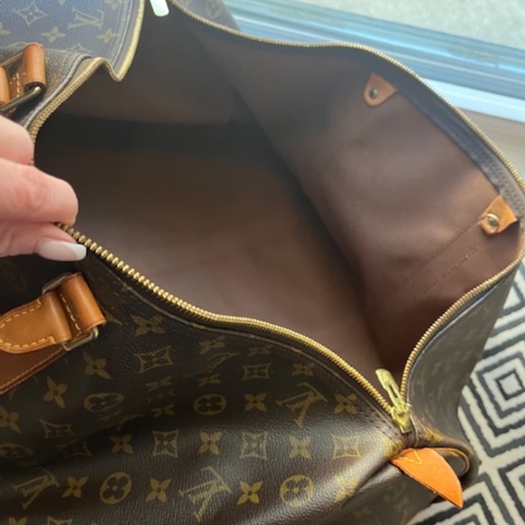 Louis Vuitton Monogram Canvas 50 Duffle - Picture 5 of 9